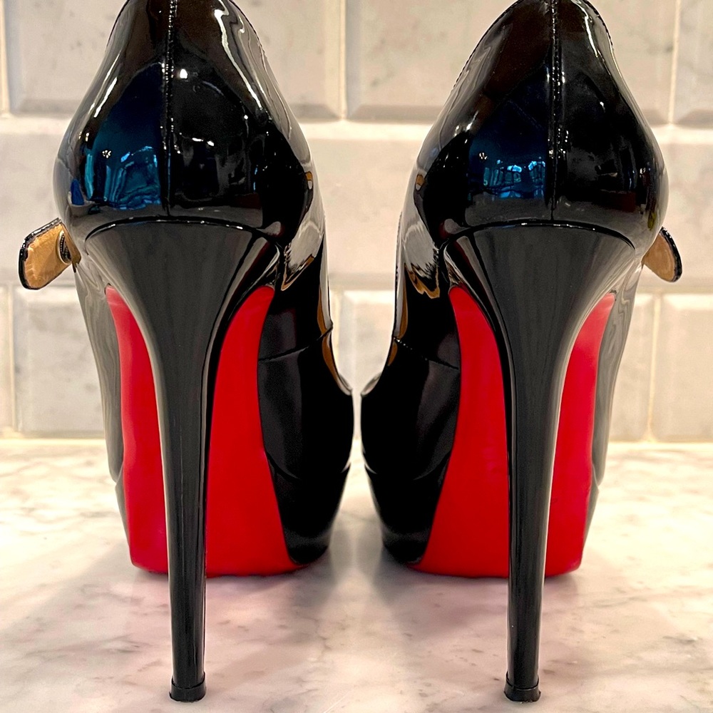 Christian Louboutin Bana Black Patent Peep Toe